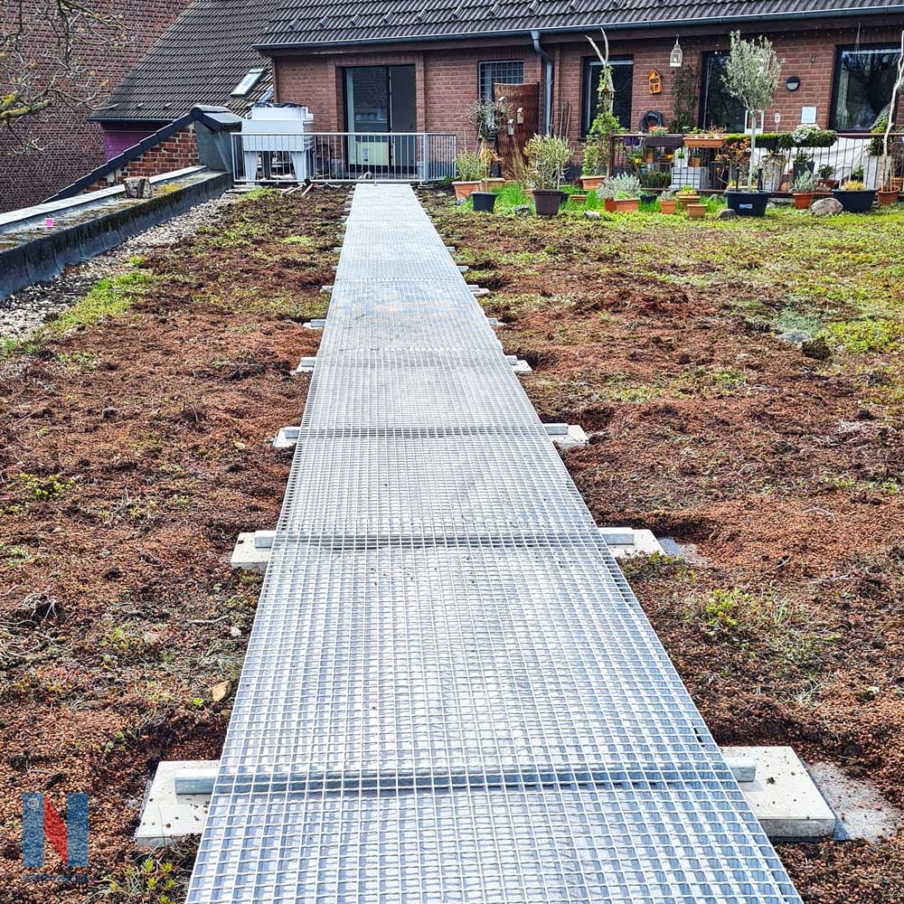 Fluchtweg in Krefeld von der Edelstahlschlosserei Nappenfeld aus Mülheim, gebaut und umgesetzt