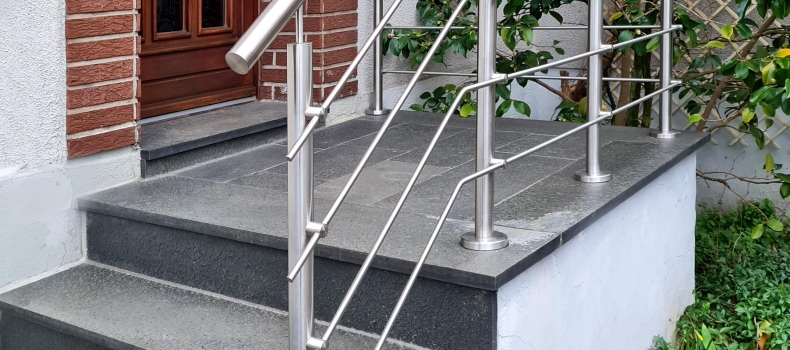 Treppengeländer aus Edelstahl