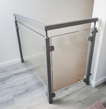 Modernes Edelstahl-Glasgeländer in Oberhausen