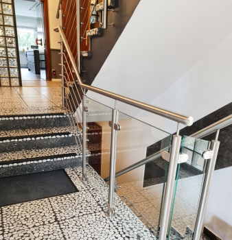 Neues Edelstahlgeländer in Essen installiert