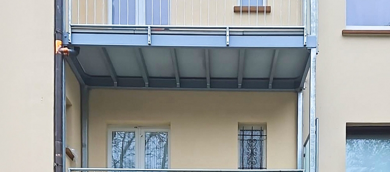 Verzinkte Stahlbalkone für Mehrfamilienhaus in Essen