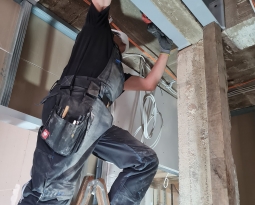 Stahlträger-Montage in Oberhausen – Einsatz auf der 5. Etage