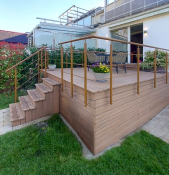 Terrassengeländer in Oberhausen – verzinkt und pulverbeschichtet