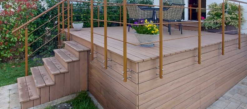 Terrassengeländer in Oberhausen – verzinkt und pulverbeschichtet