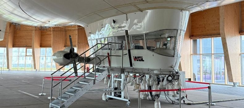 Mobile Stahltreppe für WDL-Zeppelin in Mülheim an der Ruhr