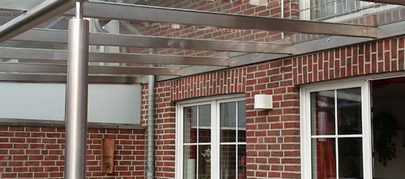 Großes Vordach für Terrasse