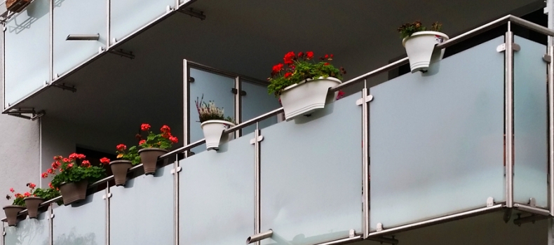 9 renovierte Balkone