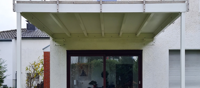 Balkonanlage mit Überdachung in Mülheim an der Ruhr