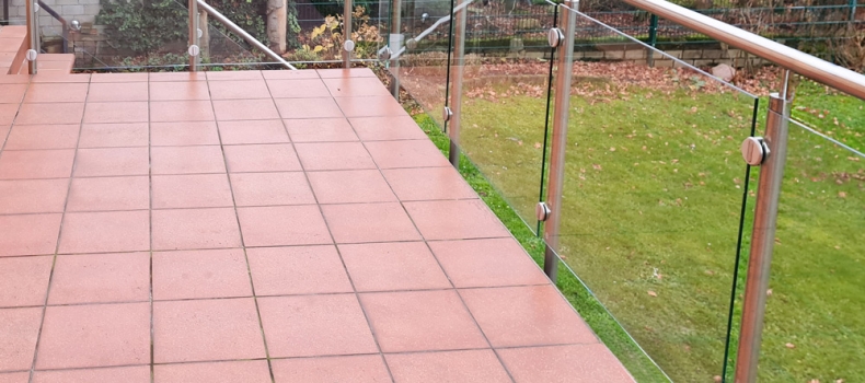 Transparentes Edelstahlgeländer für Terrasse in Essen