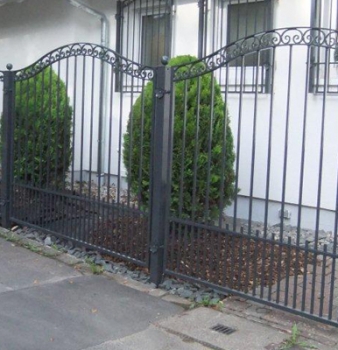 Schmiedearbeiten für Privatvilla